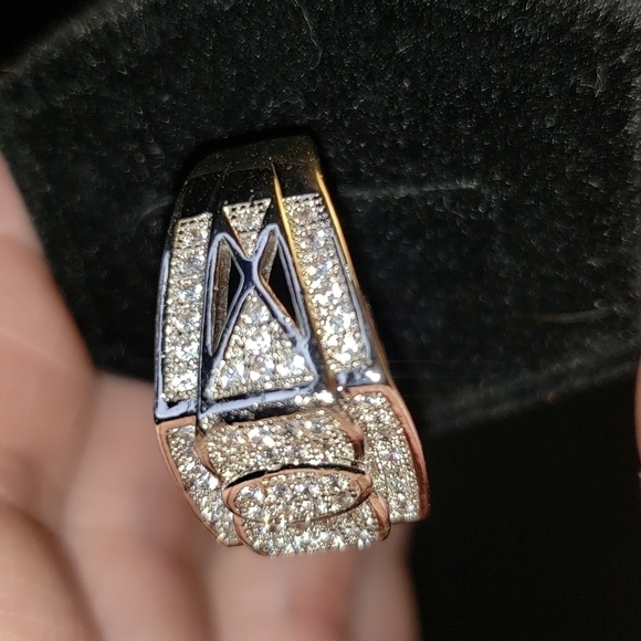 STERLING silver and Cubic Zirconia ring multi stone size 8.5 - Picture 5 of 8